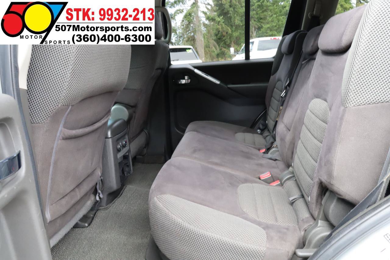 Used 2008 Nissan Pathfinder SE w/ Premium Pkg AWD/4WD image 15
