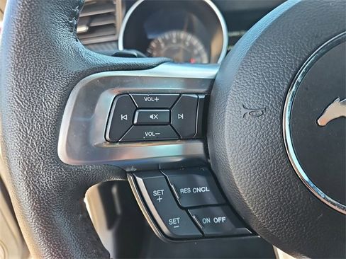 Used 2020 Ford Mustang Coupe image 18