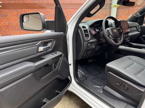 Used 2026 RAM 1500 Big Horn AWD/4WD image 11