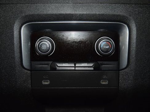 Used 2023 Chevrolet Tahoe RST image 42