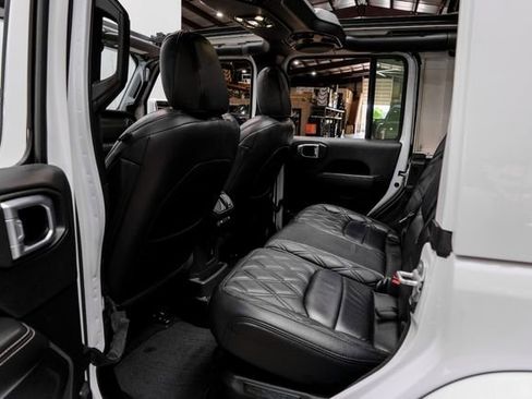 Used 2021 Jeep Wrangler Unlimited Sahara w/ Cold Weather Group AWD/4WD image 72