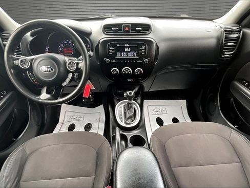 Used 2017 Kia Soul FWD image 7