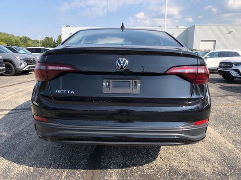 Used 2024 Volkswagen Jetta S image 5