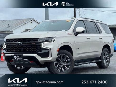 Used 2021 Chevrolet Tahoe Z71 w/ Z71 Signature Package AWD/4WD image 1