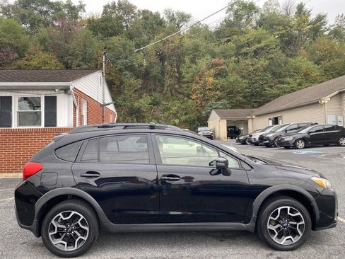 Used 2016 Subaru Crosstrek 2.0i Limited w/ Popular Package #2 image 4
