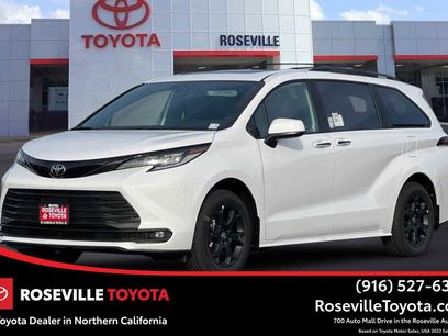 New 2026 Toyota Sienna XLE Woodland Edition