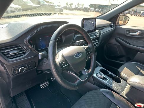 Used 2024 Ford Escape ST-Line AWD/4WD image 13