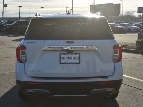 Used 2021 Ford Explorer Limited w/ Equipment Group 301A image 6