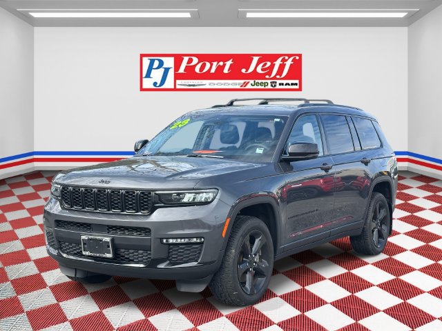 Used 2023 Jeep Grand Cherokee L Limited w/ Black Appearance Package AWD/4WD image 1