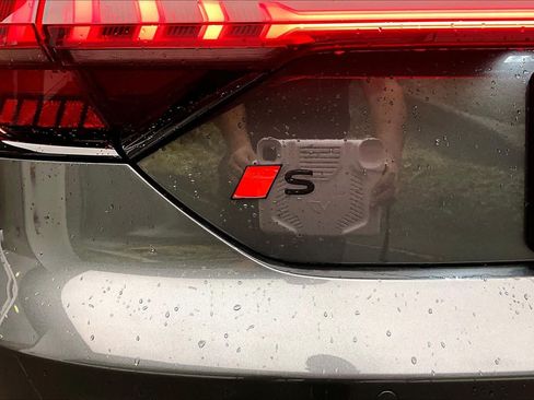New 2026 Audi S e-tron GT Premium Plus AWD/4WD image 15
