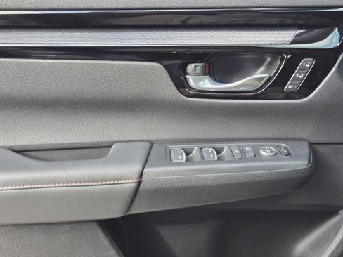 Certified 2025 Honda CR-V Sport Touring image 18