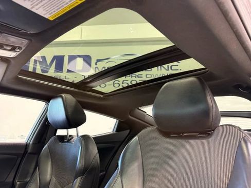 Used 2016 Hyundai Veloster w/ Option Group 02 FWD image 74