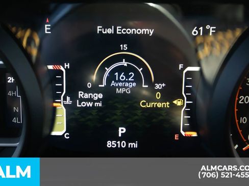 Used 2024 Jeep Wrangler Sahara w/ Technology Group image 32