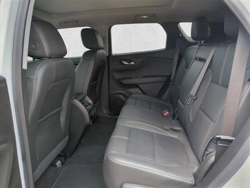 Used 2023 Chevrolet Blazer LT w/ Sound & Technology Package FWD image 20