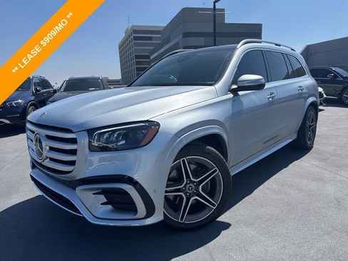 Used 2025 Mercedes-Benz GLS 450 4MATIC image 1