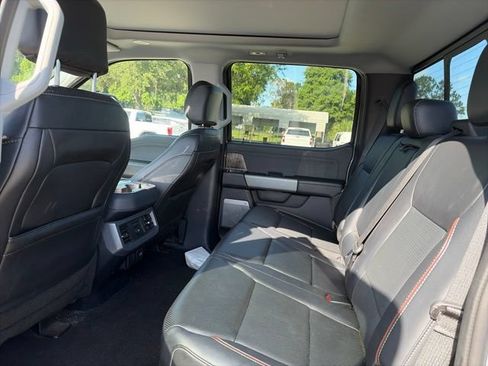 Used 2024 Ford F350 Lariat w/ Lariat Ultimate Package AWD/4WD image 10