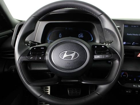 Used 2026 Hyundai Elantra Sport image 25