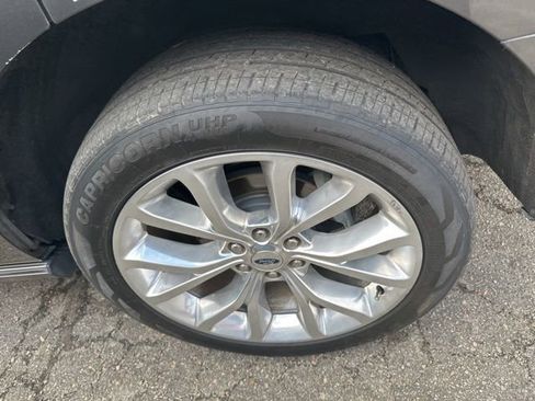 Used 2019 Ford Expedition Limited w/ Equipment Group 302A image 12