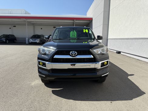 Used 2014 Toyota 4Runner Limited w/ Convenience Package AWD/4WD image 10