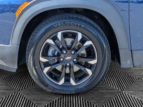 Used 2022 Chevrolet TrailBlazer LT image 9