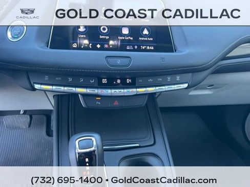 Used 2019 Cadillac XT4 Premium Luxury FWD image 19