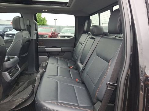 Certified 2023 Ford F250 Lariat w/ Lariat Ultimate Package AWD/4WD image 10