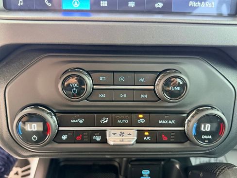 Used 2025 Ford Bronco Raptor AWD/4WD image 48