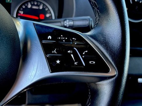 Used 2025 Mercedes-Benz Sprinter 2500 image 19