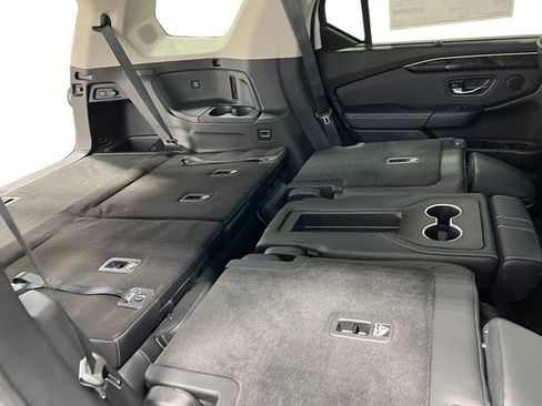 New 2025 Honda Pilot Elite image 37