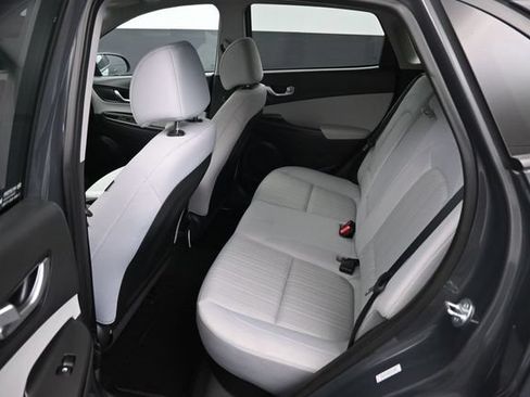 Used 2023 Hyundai Kona SEL w/ Convenience Package AWD/4WD image 10