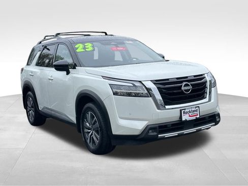 Certified 2023 Nissan Pathfinder SL AWD/4WD image 3