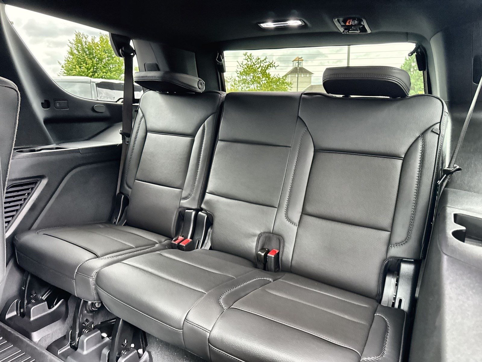 New 2026 GMC Yukon Denali w/ Denali Reserve Package AWD/4WD image 22