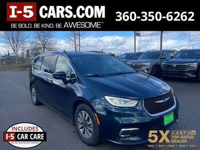 Used 2021 Chrysler Pacifica Touring-L