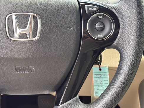 Used 2016 Honda Accord LX image 10