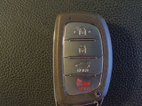 Used 2018 Hyundai Sonata Sport FWD image 32