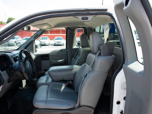 Used 2005 Ford F150 STX image 13