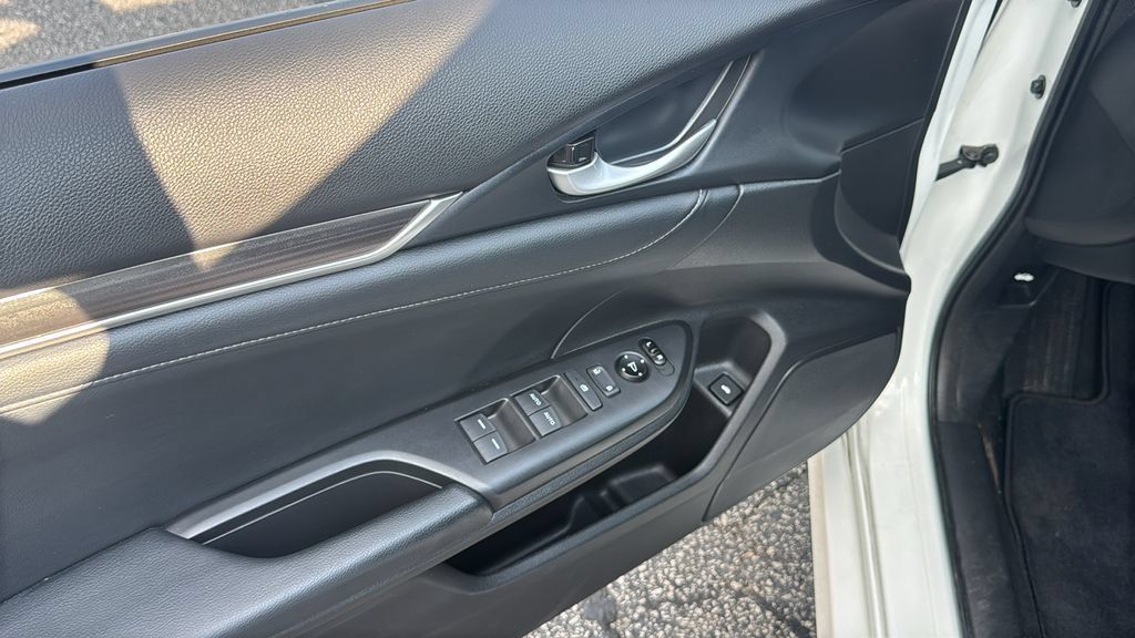 Certified 2020 Honda Civic Touring image 14