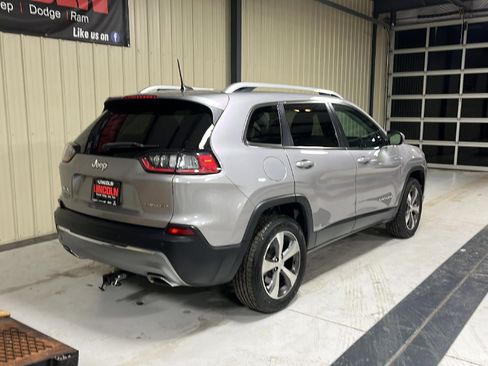 Used 2020 Jeep Cherokee Limited image 4