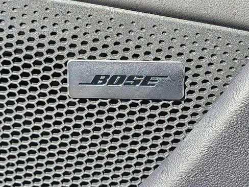 New 2025 Porsche Taycan 4S AWD/4WD image 22