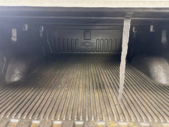 Used 2015 Chevrolet Silverado 1500 LT w/ All Star Edition AWD/4WD image 27