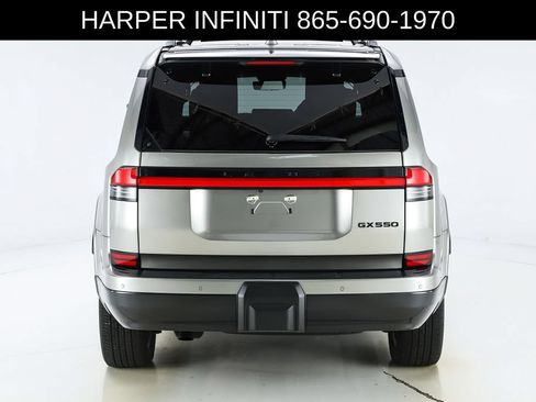 Used 2024 Lexus GX 550 w/ Accessory Package (2T) AWD/4WD image 9