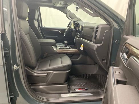 New 2026 Chevrolet Silverado 1500 LT Trail Boss w/ Safety Package AWD/4WD image 15