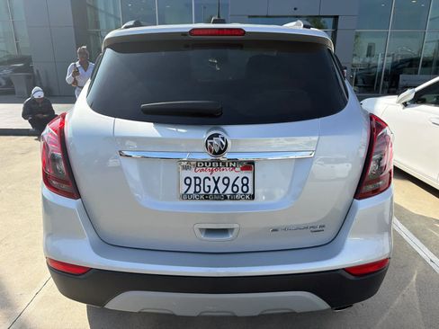Used 2022 Buick Encore Preferred w/ Safety Package image 4