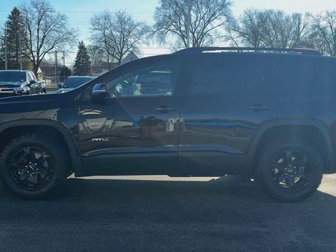 Certified 2023 GMC Acadia AT4 w/ GMC Pro Grade Package image 5