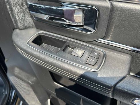Used 2014 RAM 1500 Laramie image 34