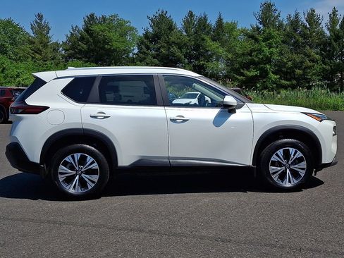 Certified 2023 Nissan Rogue SV w/ SV Premium B Package AWD/4WD image 8