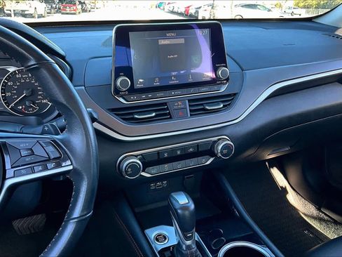Used 2024 Nissan Altima 2.5 SR image 6