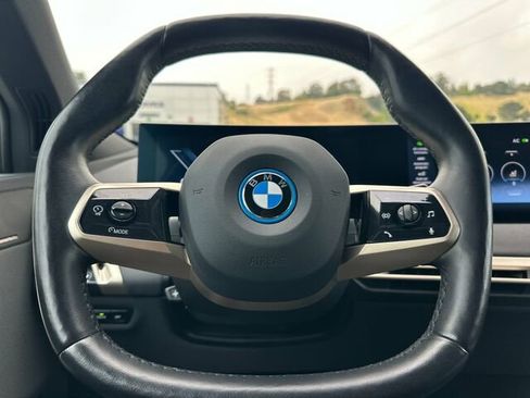 Used 2023 BMW iX xDrive50 w/ Sport Package AWD/4WD image 29