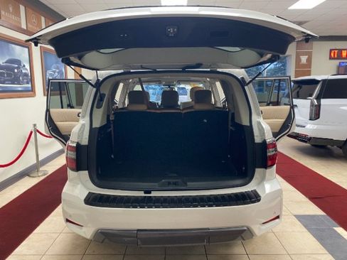 Used 2023 Nissan Armada SL w/ Cargo Package AWD/4WD image 7