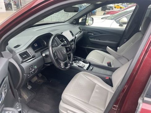 Used 2021 Honda Passport Touring image 2